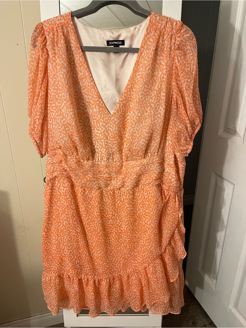 Express Orange Printed V-Neck Ruffle Mini Dress - Picture 1 of 3